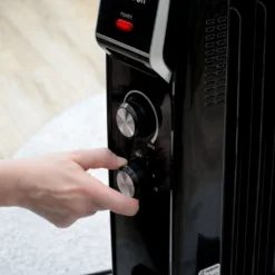 Ölradiator 2500W Energiesparend 11 Rippen Mit Wäschetrockner & Luftbefeuchter -De'Longhi || Rowenta Verkaufsgeschäft 166b21f849ae4b8c01bb840f4c24458f