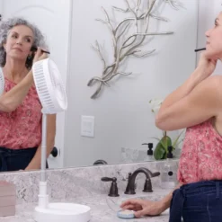 Starlyf® Foldable Fan – Wiederaufladbarer, Kabelloser Und Zusammenklappbarer Ventilator, Akkubetrieb Mit 3 Geschwindigkeiten, 2in1 - Tischventilator Und Standventilator – Aus Der TV Werbung -De'Longhi || Rowenta Verkaufsgeschäft a24ec40e0b27f348006504f63e165aab