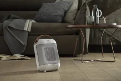 De'Longhi DeLonghi Keramikheizer HFX30C18.IW Heizgerät Mobile Heizung 1.800 W Weiß -De'Longhi || Rowenta Verkaufsgeschäft a50f93ca5f47c51a40887dbdf087abc2